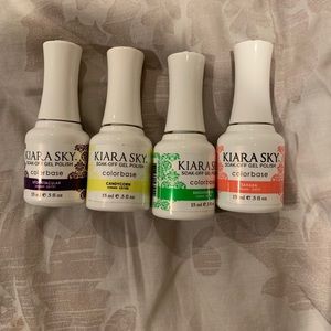 Kiara sky bundle of 4